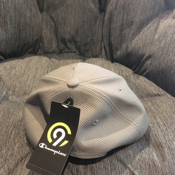 Champion hat NWT - Picture 2 of 4